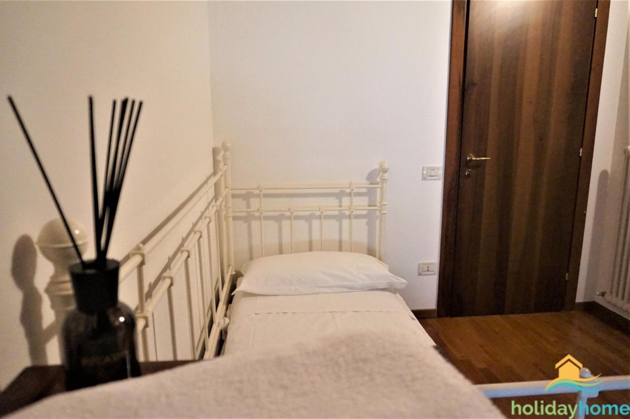 Loft Martini Appartement Riva del Garda Buitenkant foto